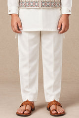 Boys Ivory Floral Embroidered Kurta Set With Jacket