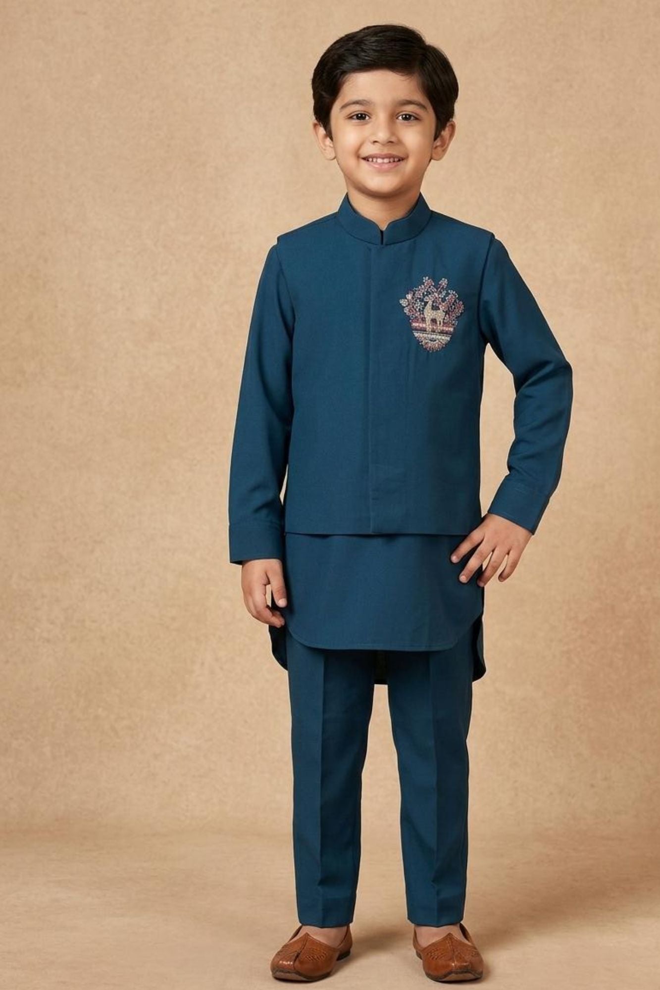 Blue Embroidered Kurta Set With Mandarin Collar For Boys