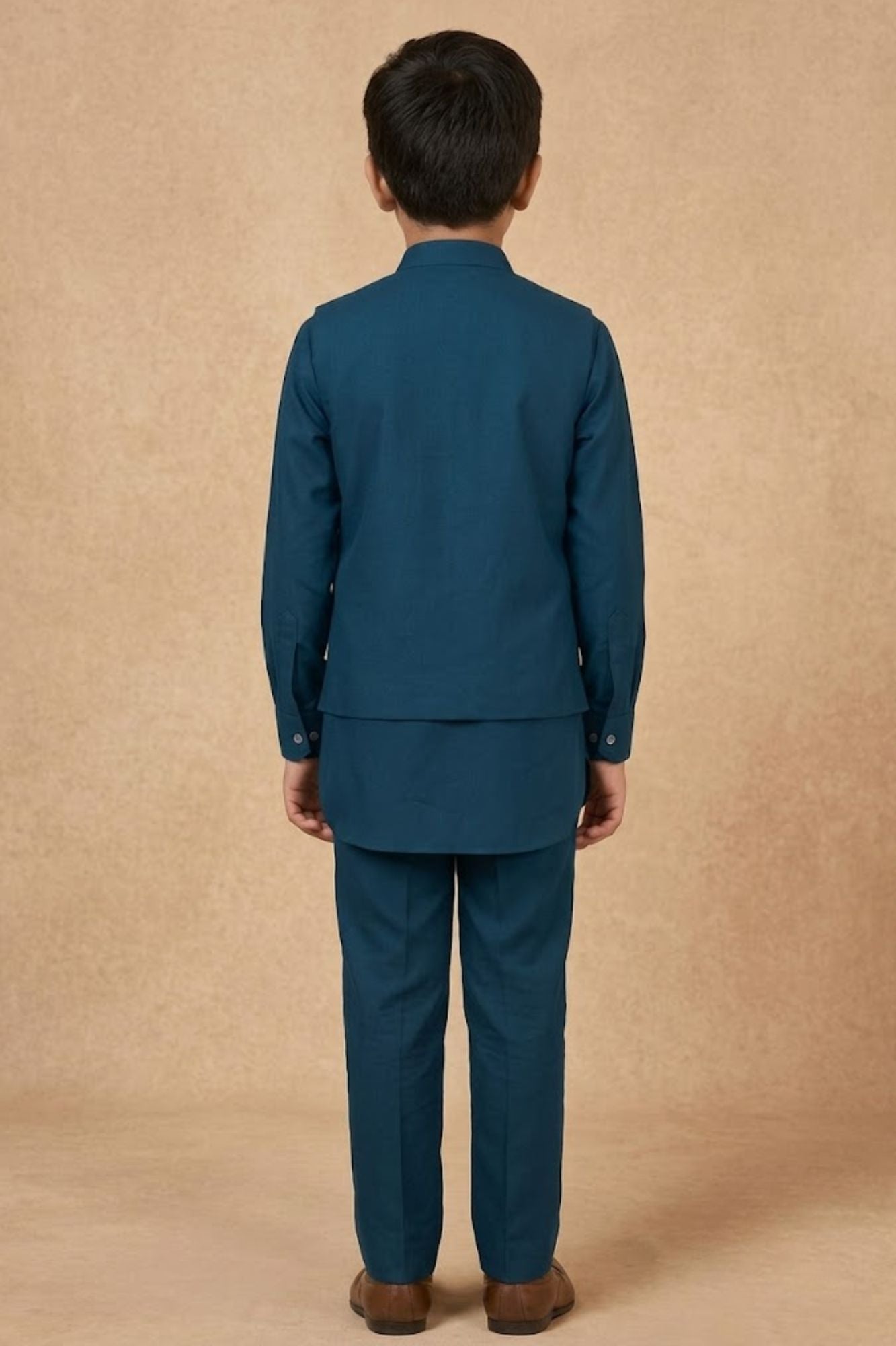 Blue Embroidered Kurta Set With Mandarin Collar For Boys