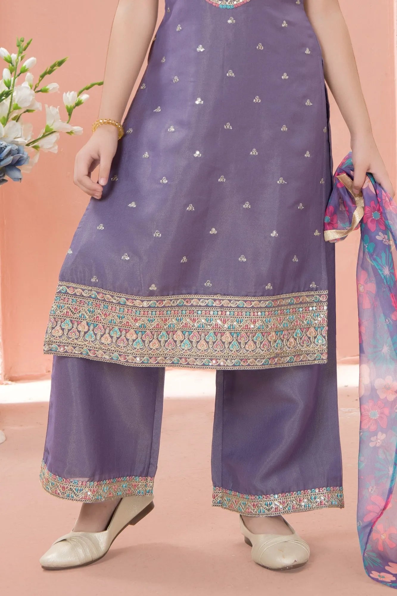 Lavender Embroidered Kurta Set with Floral Printed Dupatta For Girls