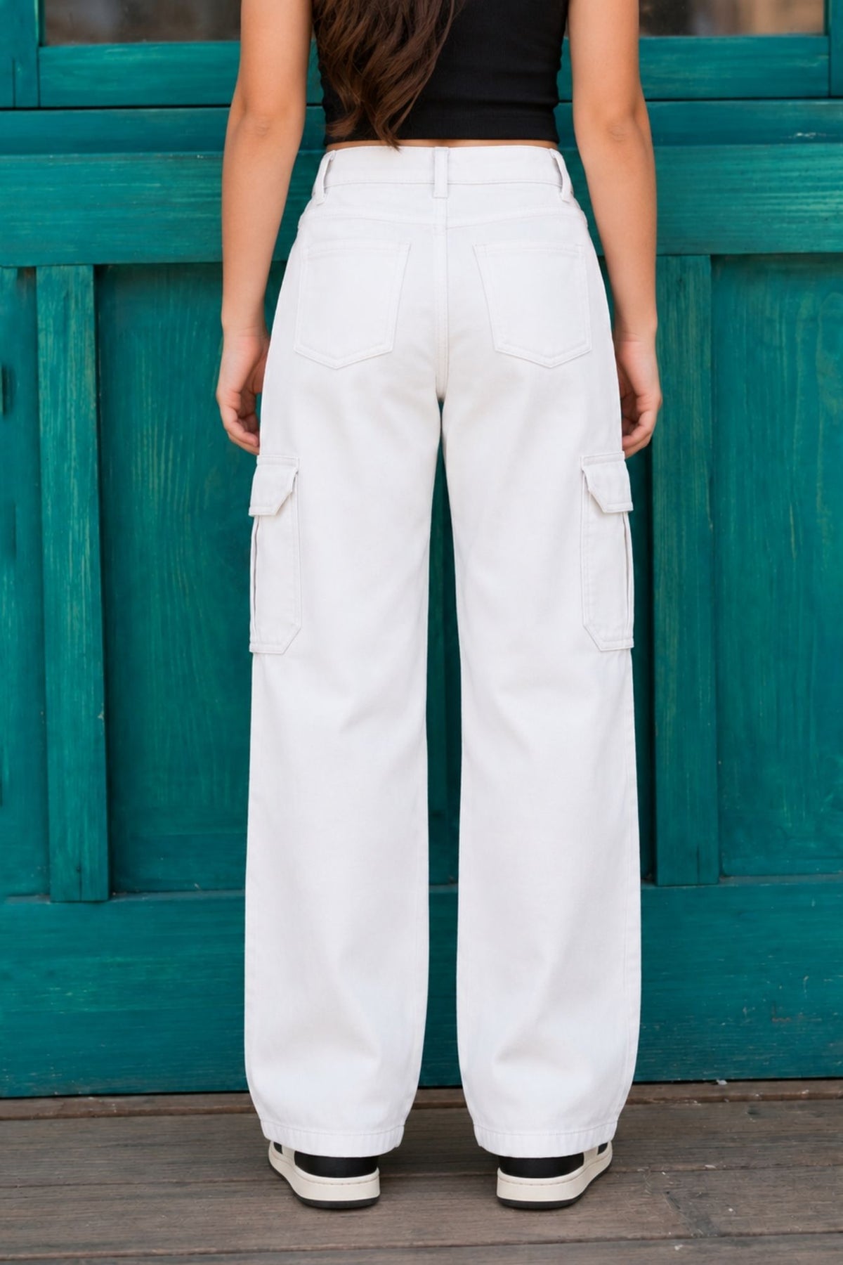 Girls White Solid Straight Fit Cargo Jeans