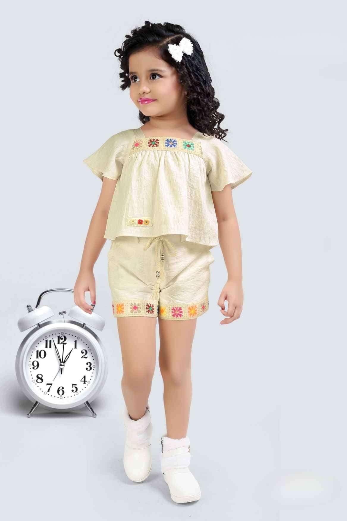 Cream Crochet Embellished Top And Shorts Set For Girls