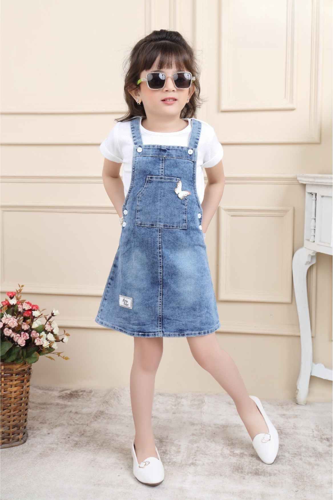 Blue Denim Stylish Dungaree With White T-Shirt Set For Girls 11-12Y (34)