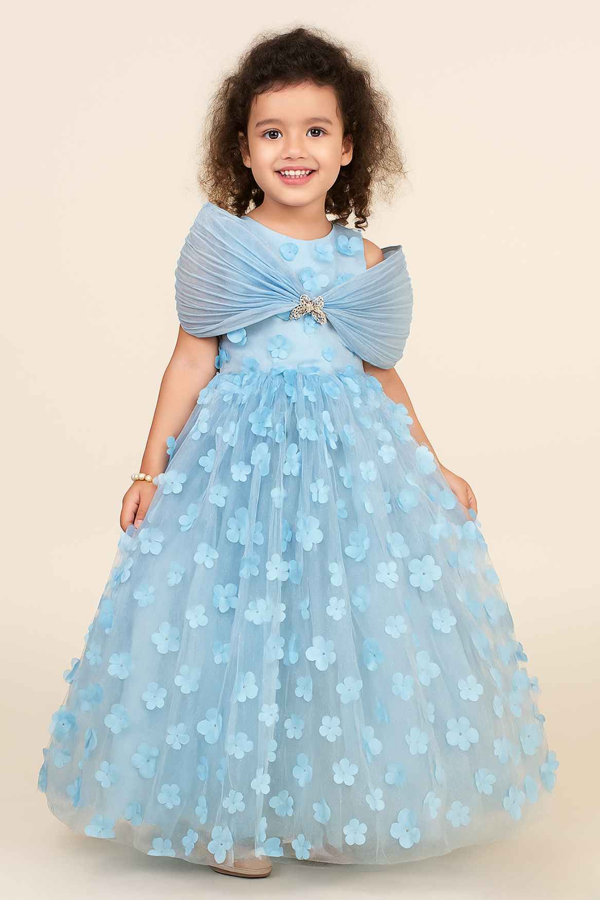 Sky Blue 3D Floral Appliqué Party Gown With Pleated Bow And Butterfly Brooch For Girls