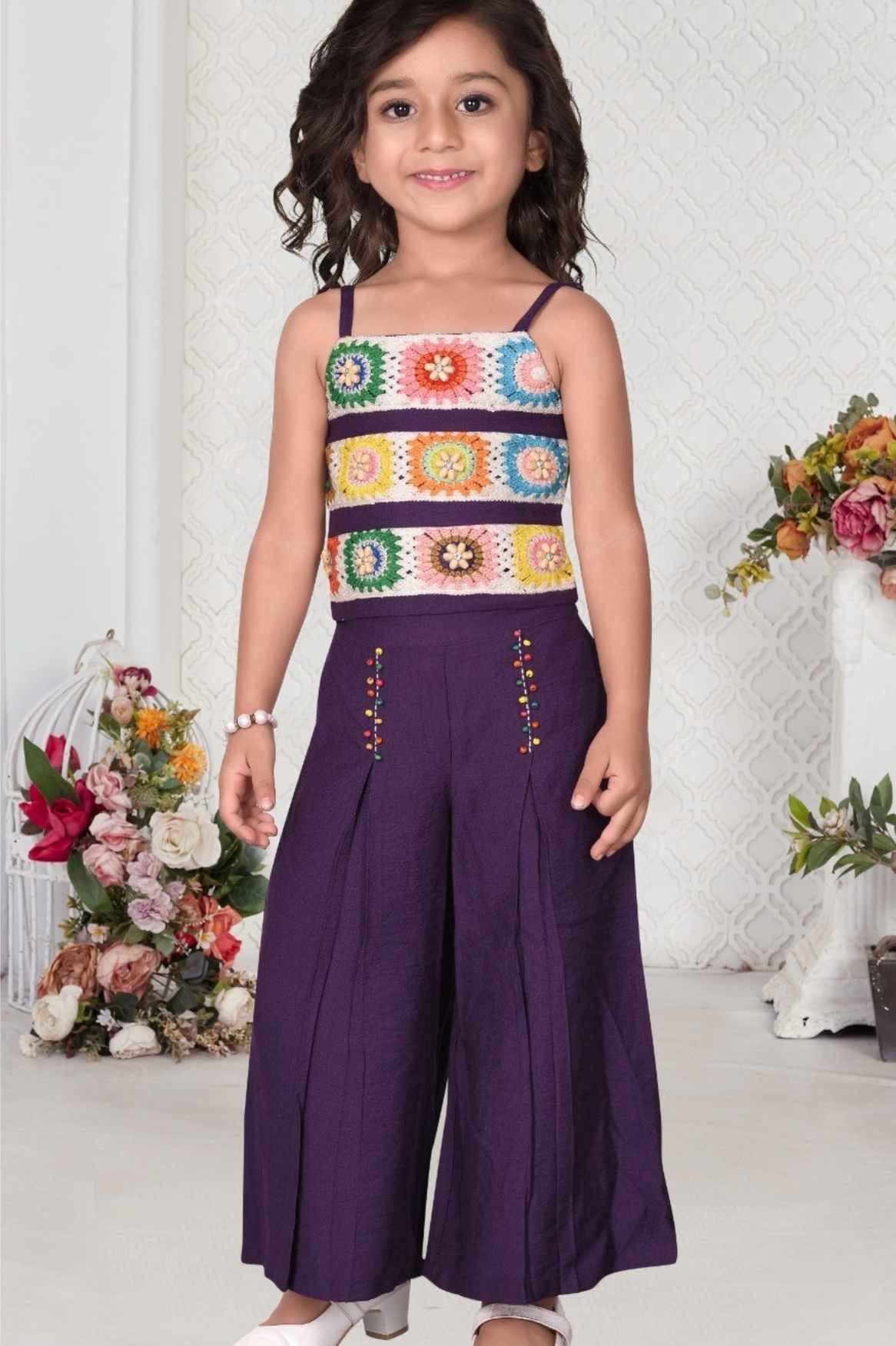 طقم بلوزة وبنطال كروشيه قصير بوهو شيك بنفسجي للبنات 