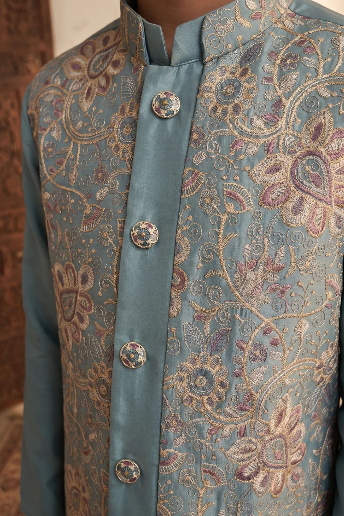 Boys Dusty Blue Floral And Paisley Embroidered Kurta Set With Nehru Jacket