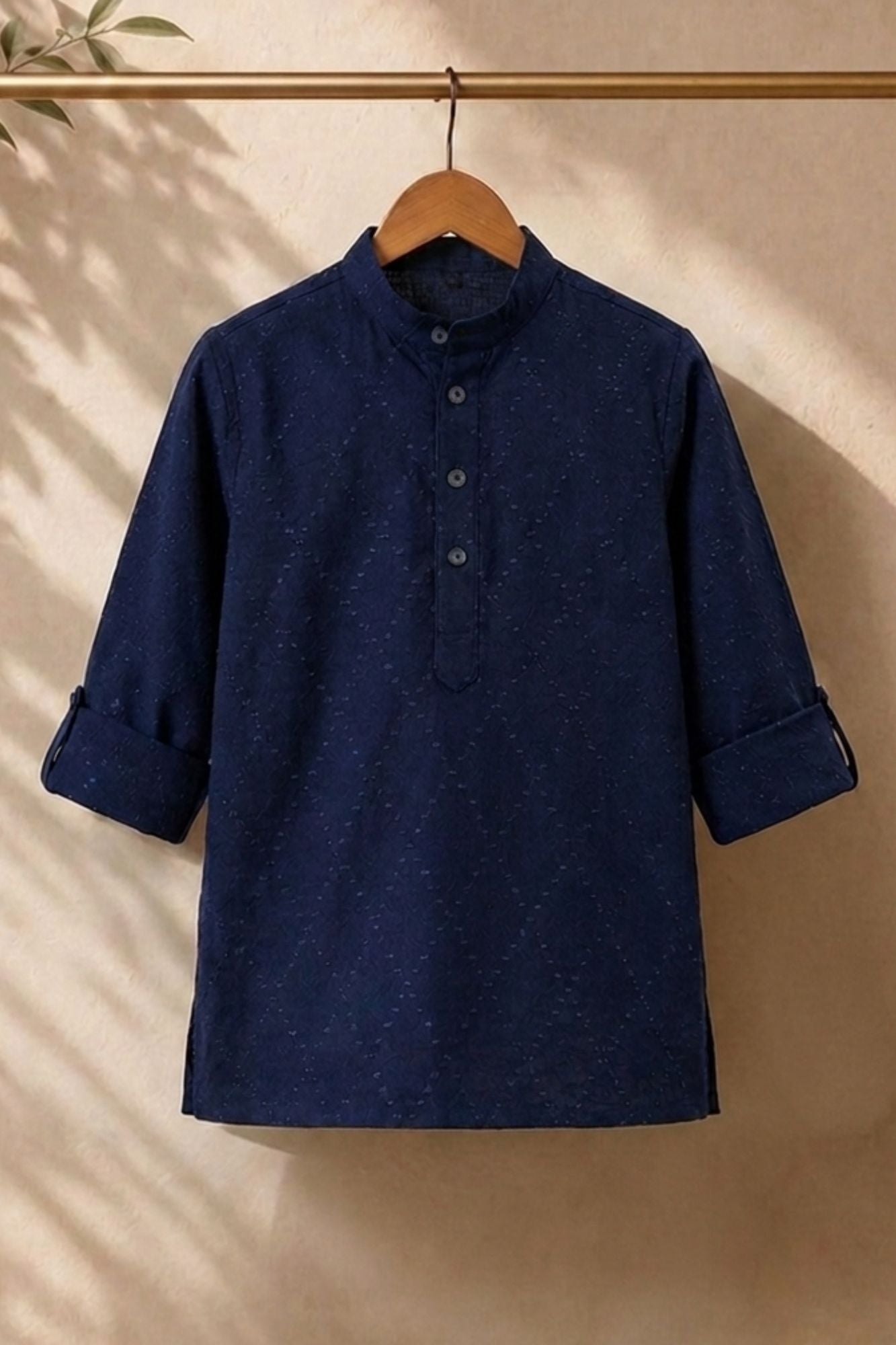 Blue Geometric Thread Embroidered Pure Linen Kurta
