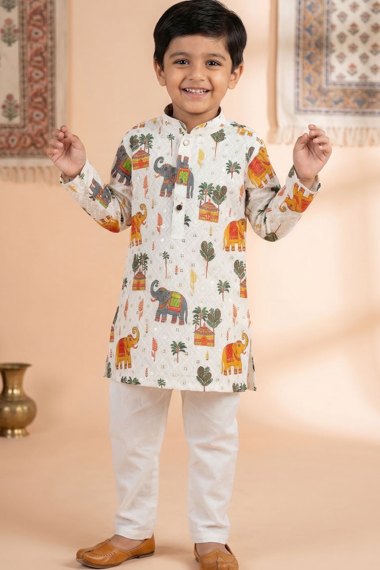 White Printed Kurta Pyjama Set with Elephant Motifs For Boys