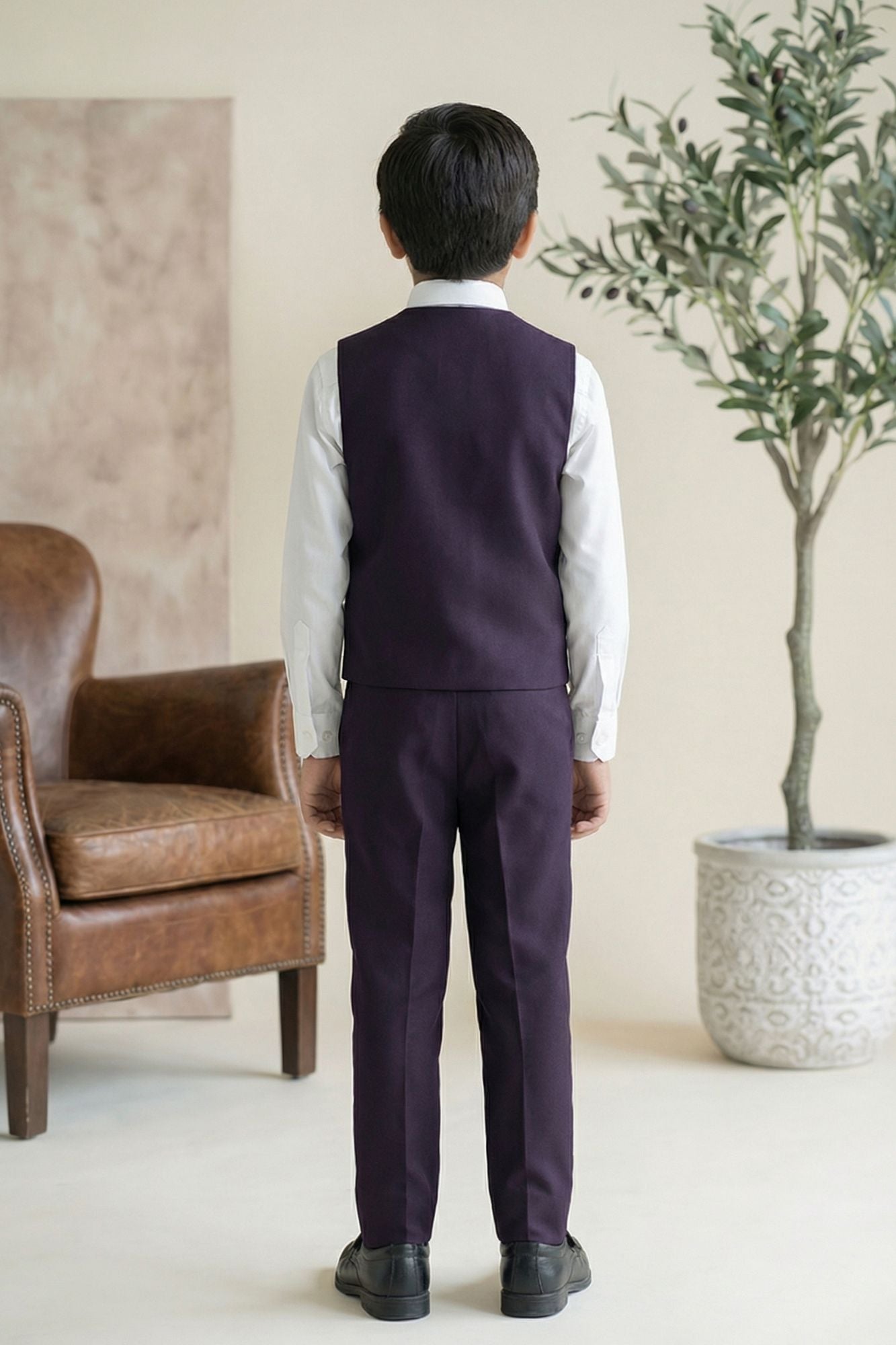 Wine Embroidered 5-Piece Suit Set With Brooch For Boys
