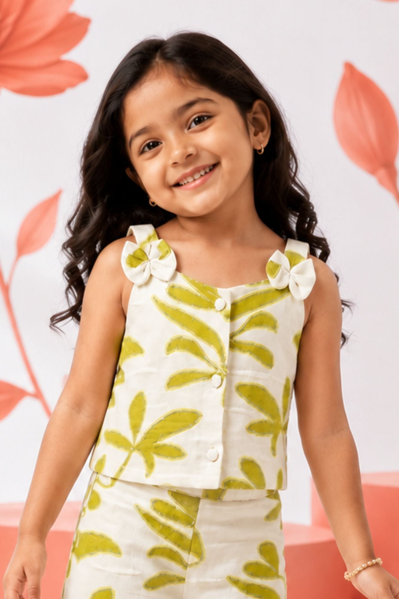 Girls White And Green Floral Printed Co-Ord Set with Sleeveless Bow Strap Top And Flared Pants