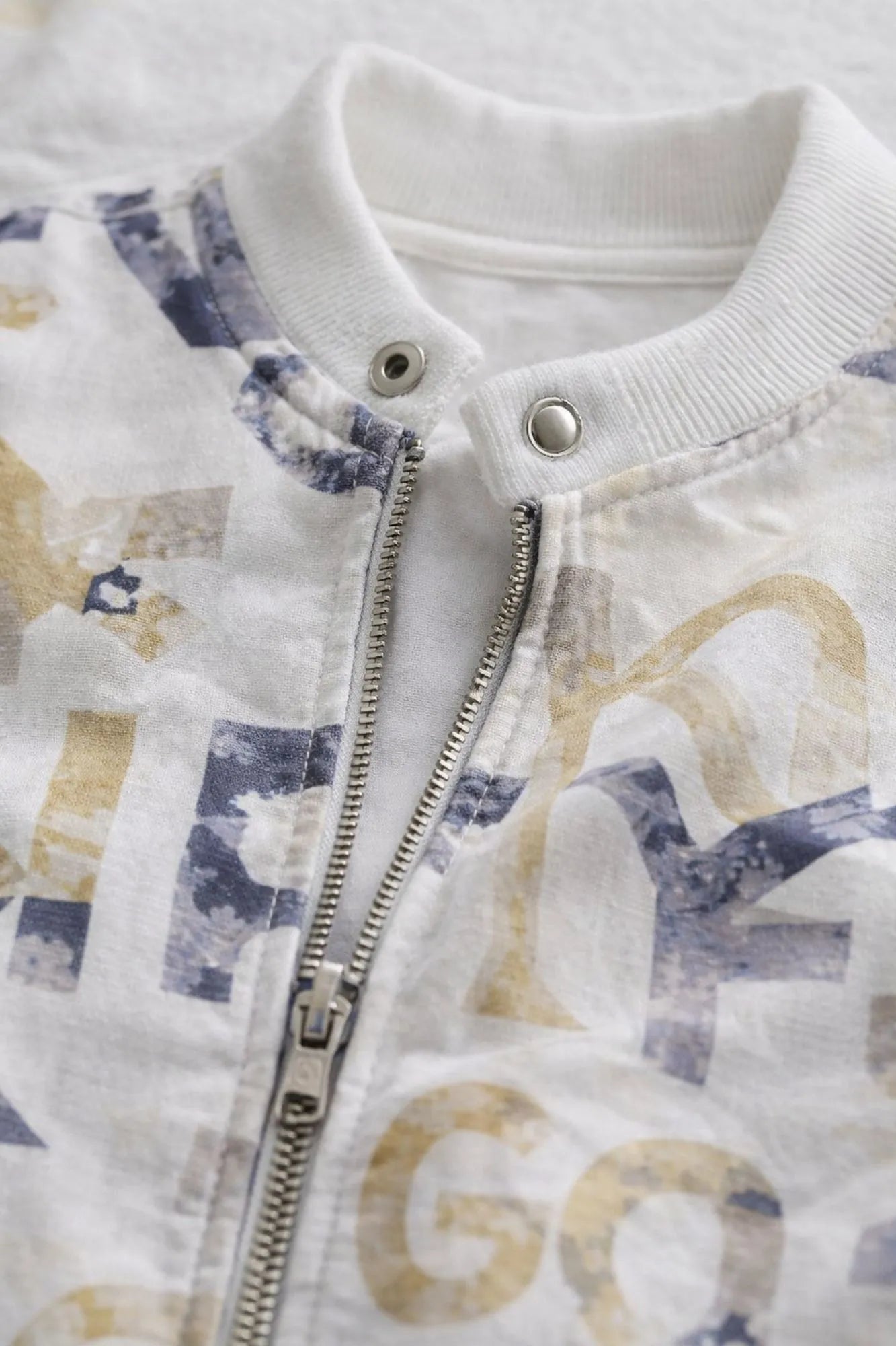 White Graphic Print T-Shirt And  Multicolor Zip-Up Jacket Set For Boys