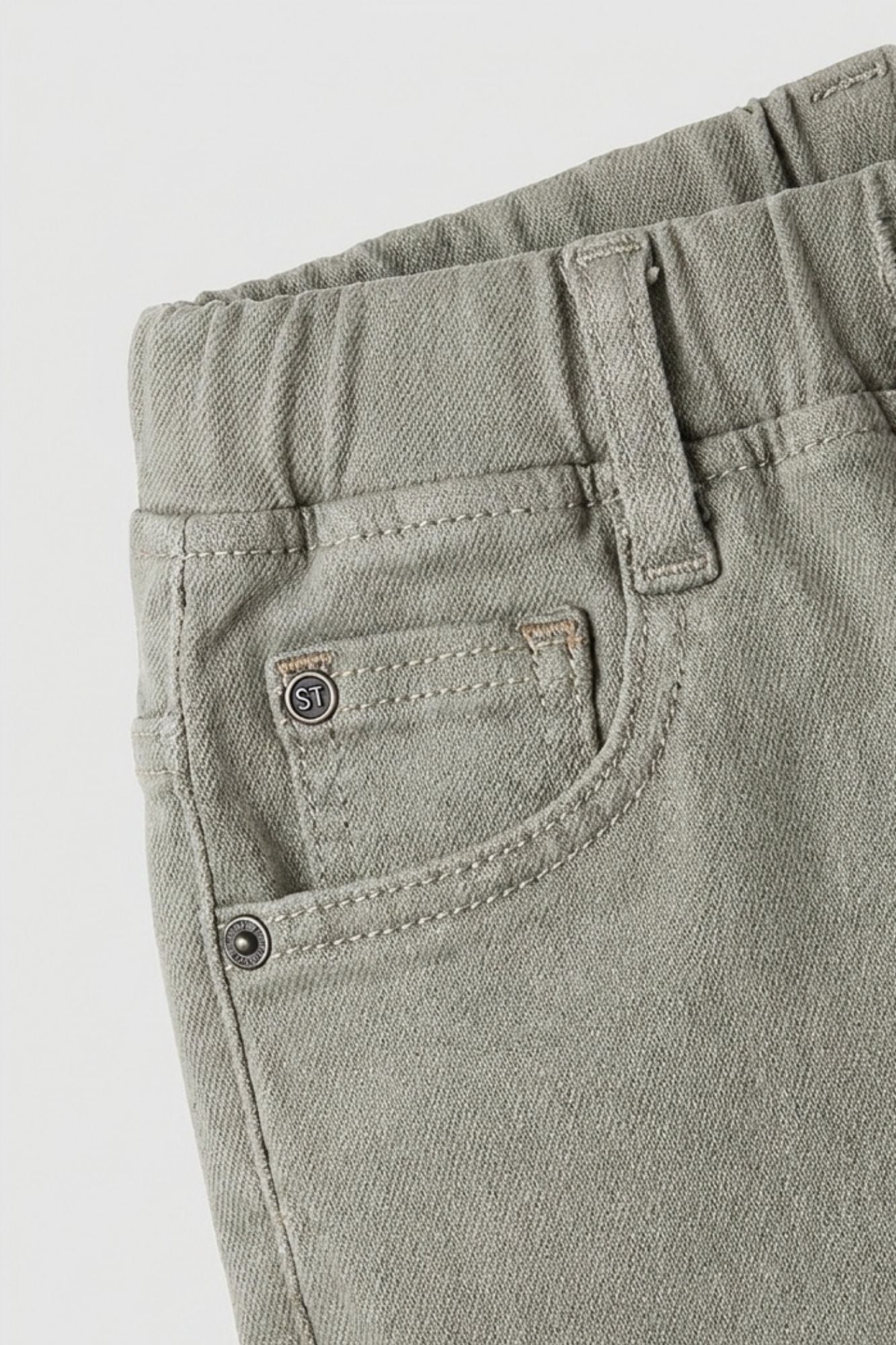Pista Green Solid Casual Pant