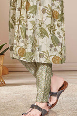 Green 3/4th Sleeves With Floral Printed And Pearl Work Kurta Set For Girls