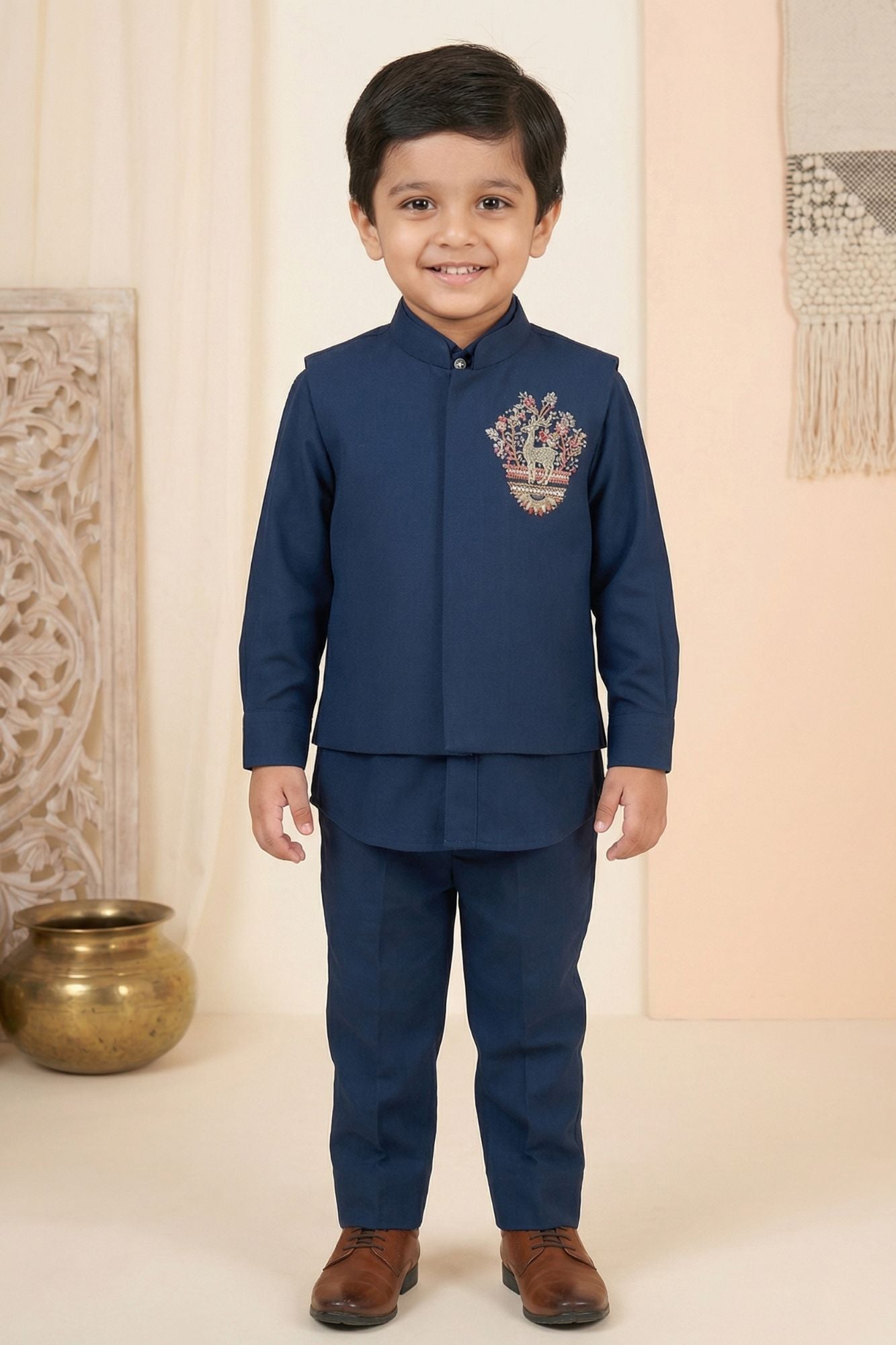 Blue Embroidered Kurta Set With Mandarin Collar For Boys