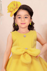 Yellow Sleeveless With Bow Embellishment And Stone Frock For Girls