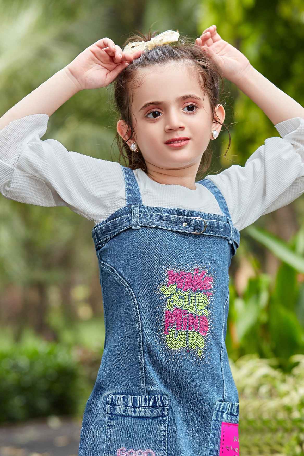 Denim Printed Dungaree Skirt With White 3/4 Sleeve T-Shirt For Girls
