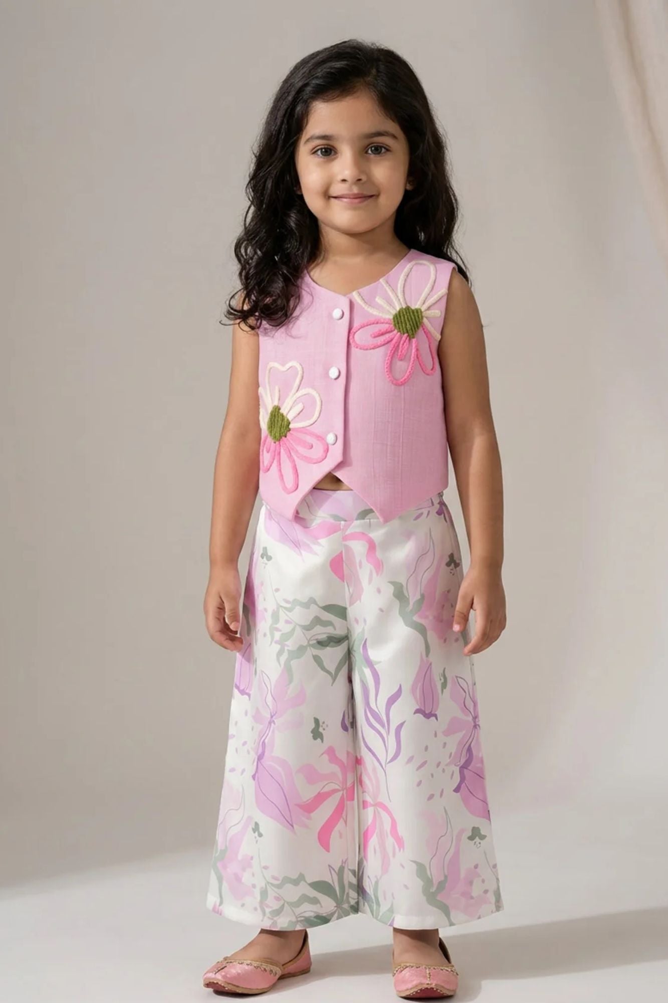 Girls Pink Floral Applique Set with Sleeveless Top And Printed Wide-Leg Pants