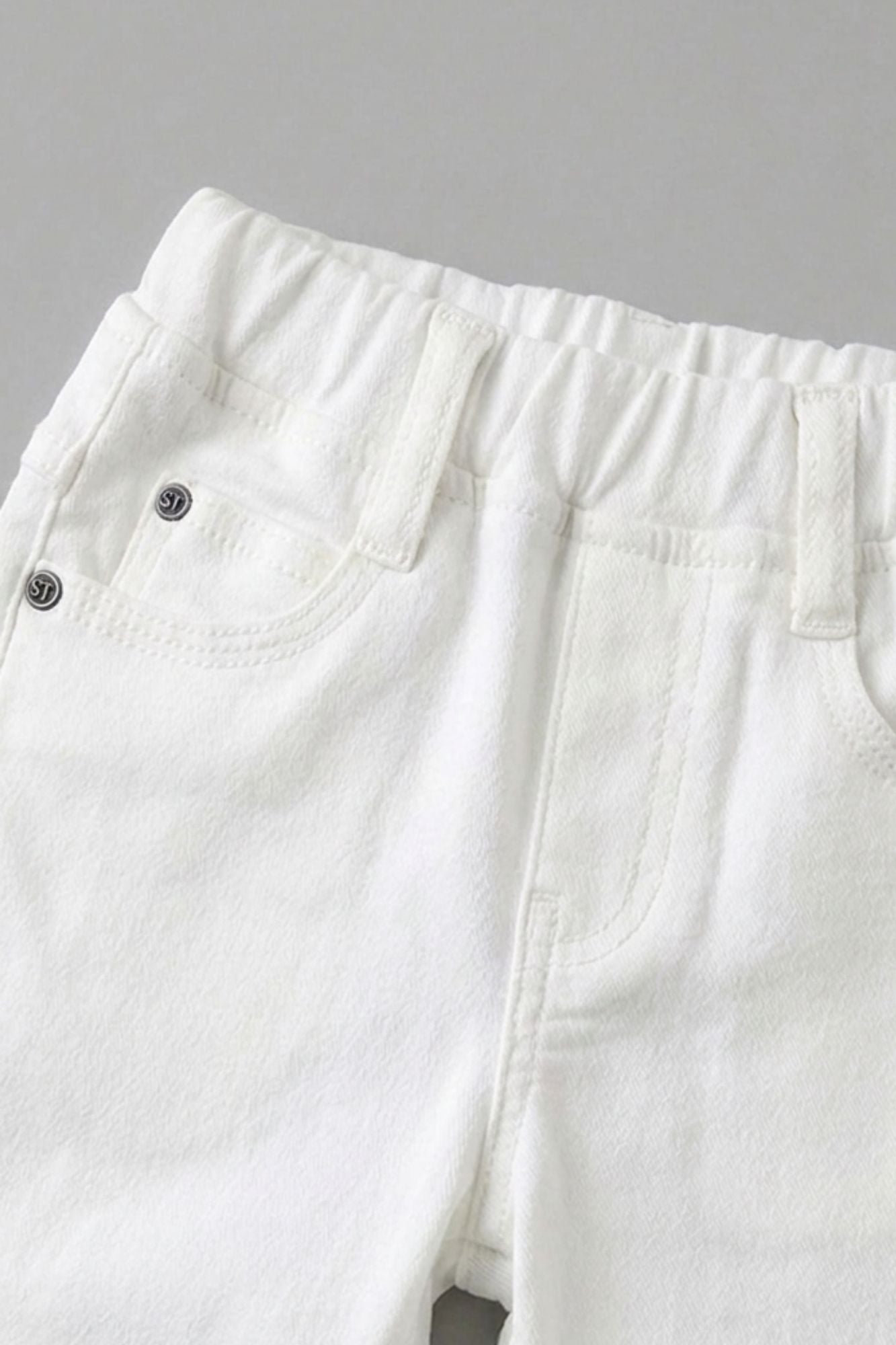 White Solid Casual Pant