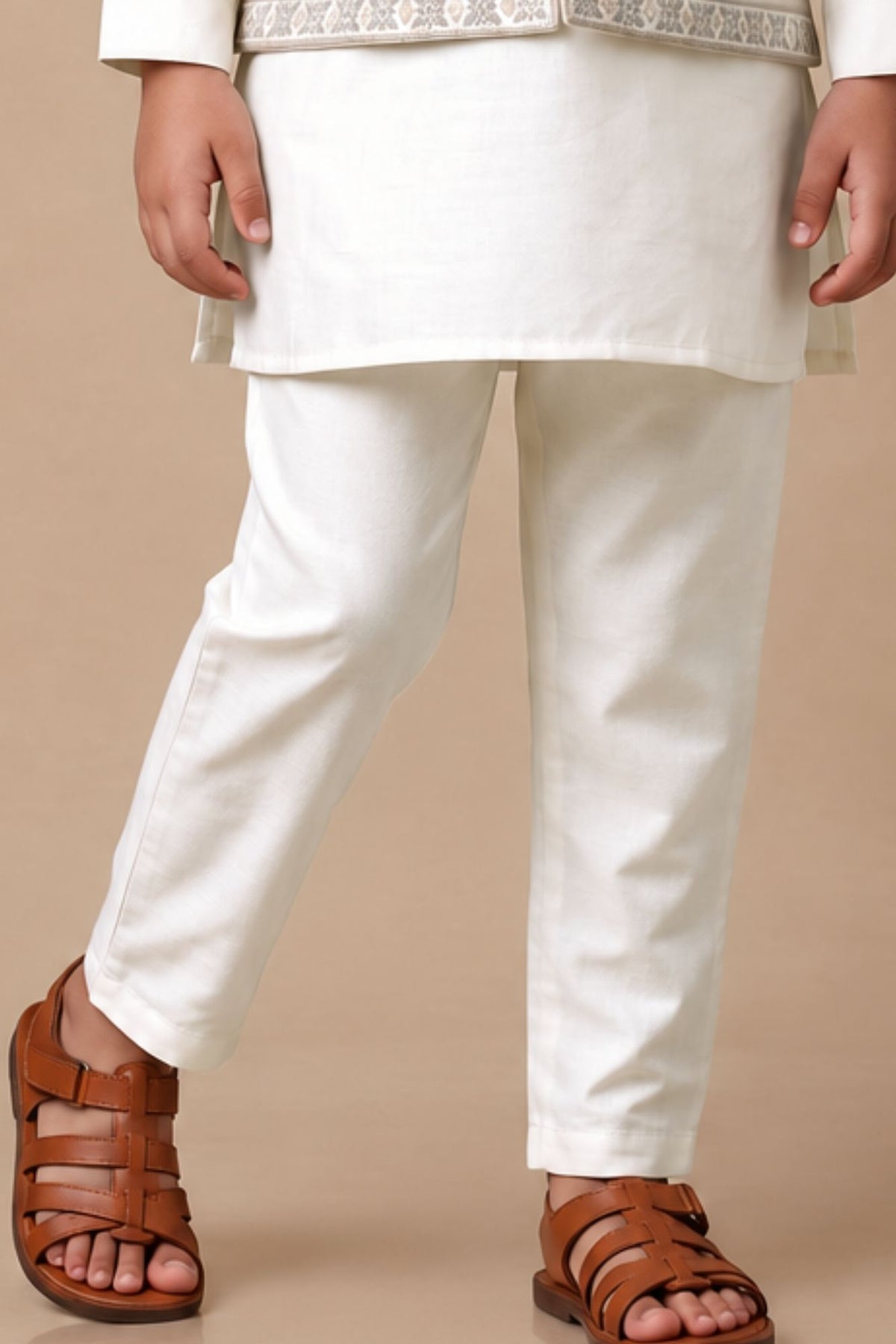 Boys Elegant Ivory Bird And Floral Kurta Set With Nehru Jacket