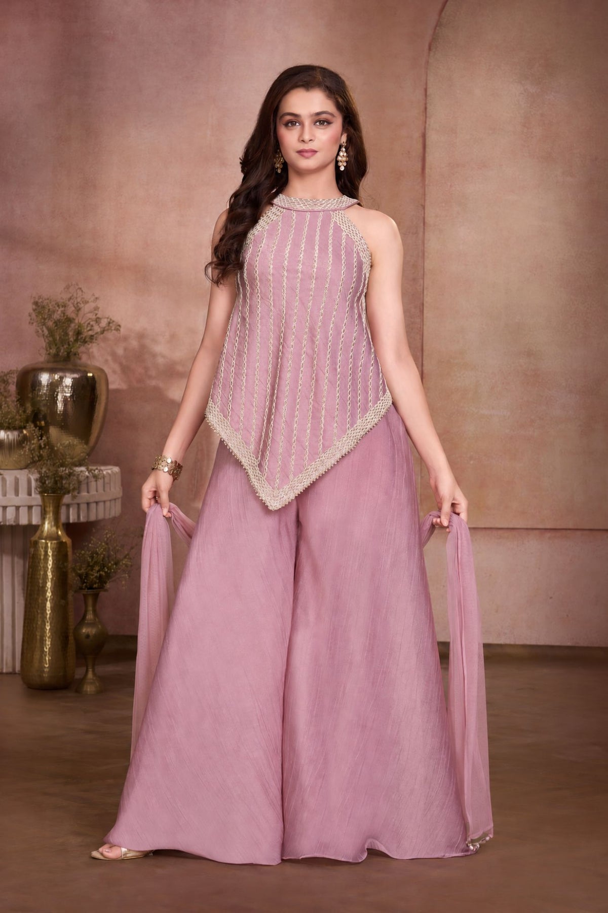 Girls Dusty Pink Vertical Chain-Like Pattern Zari Embroidered Palazzo Set