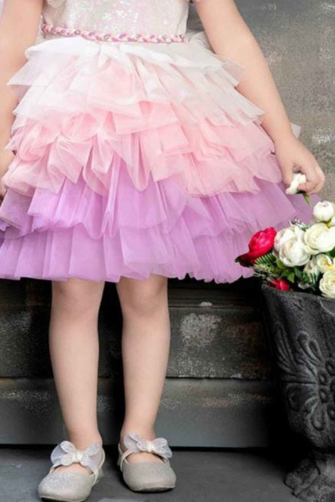 فستان لافندر متعدد الطبقات للفتيات