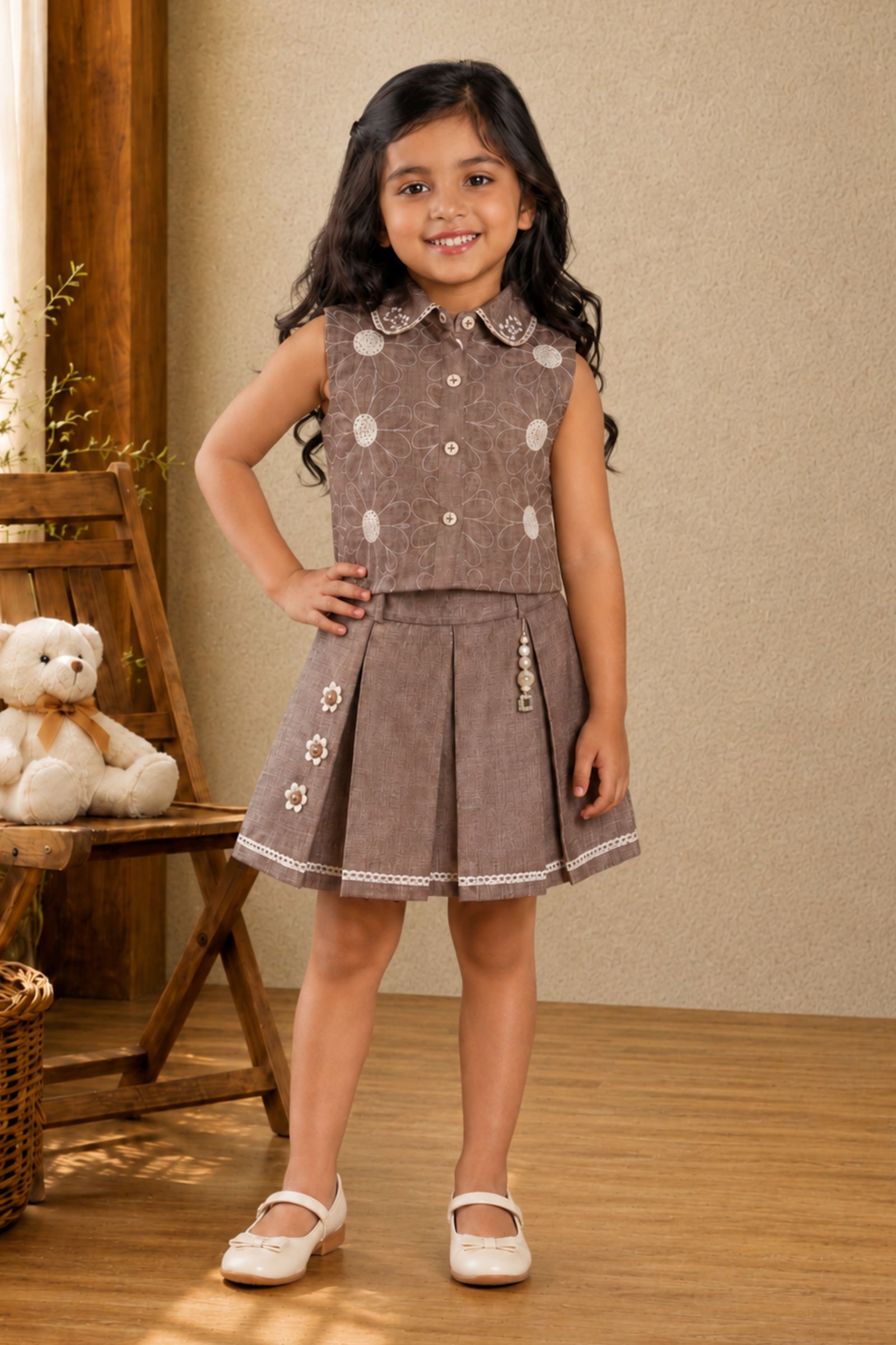 Girls Brown Floral Print Pleated Skirt Set with Peter Pan Collar Top And Tassel Charm