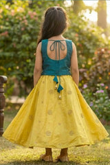 Teal Green Sequinned Lehenga Choli For Girls