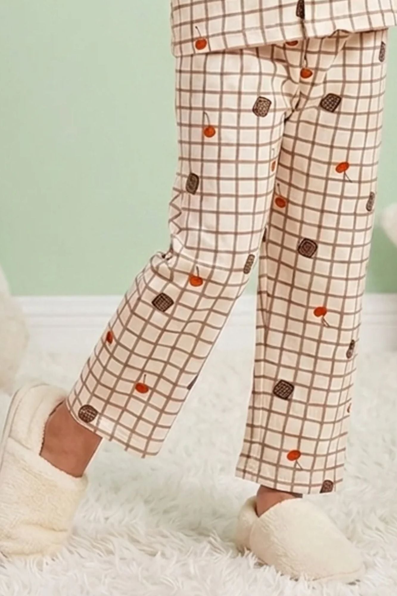 Girls Beige Checked Night Suit Set with Lace Collar
