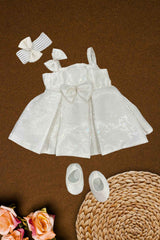 Off White Sleeveless And Bow Embellished Frock For Girls