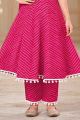 Girls Pink Embellished Kurta Set With Dupatta