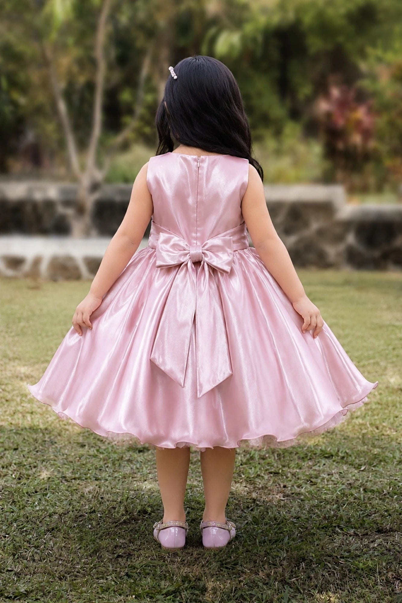 Girls Pink Floral Applique Party Dress With 3d Flower Detail