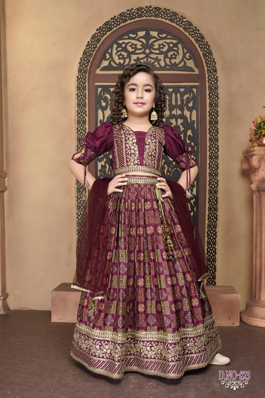 Traditional Kids Choli Suit with Dupatta #rajwadi #kidswear #girls #ethnic # traditional #modern #trend… | Kids blouse designs, Dresses kids girl, Kids  fashion dress